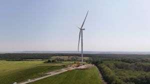 PPC Renewables instalează primele turbine pentru cel mai mare parc eolian din Moldova
